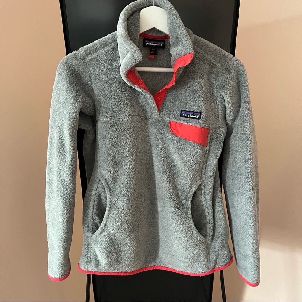 Patagonia Grey 1/4 Snap Sweatshirt Size XXS